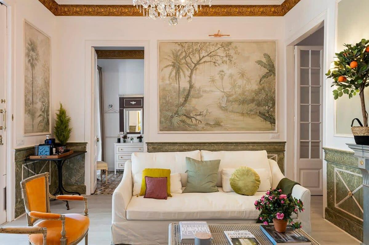 Placa Catalunya V Charming And Exquisite 5bd With Large Balcony Appartement