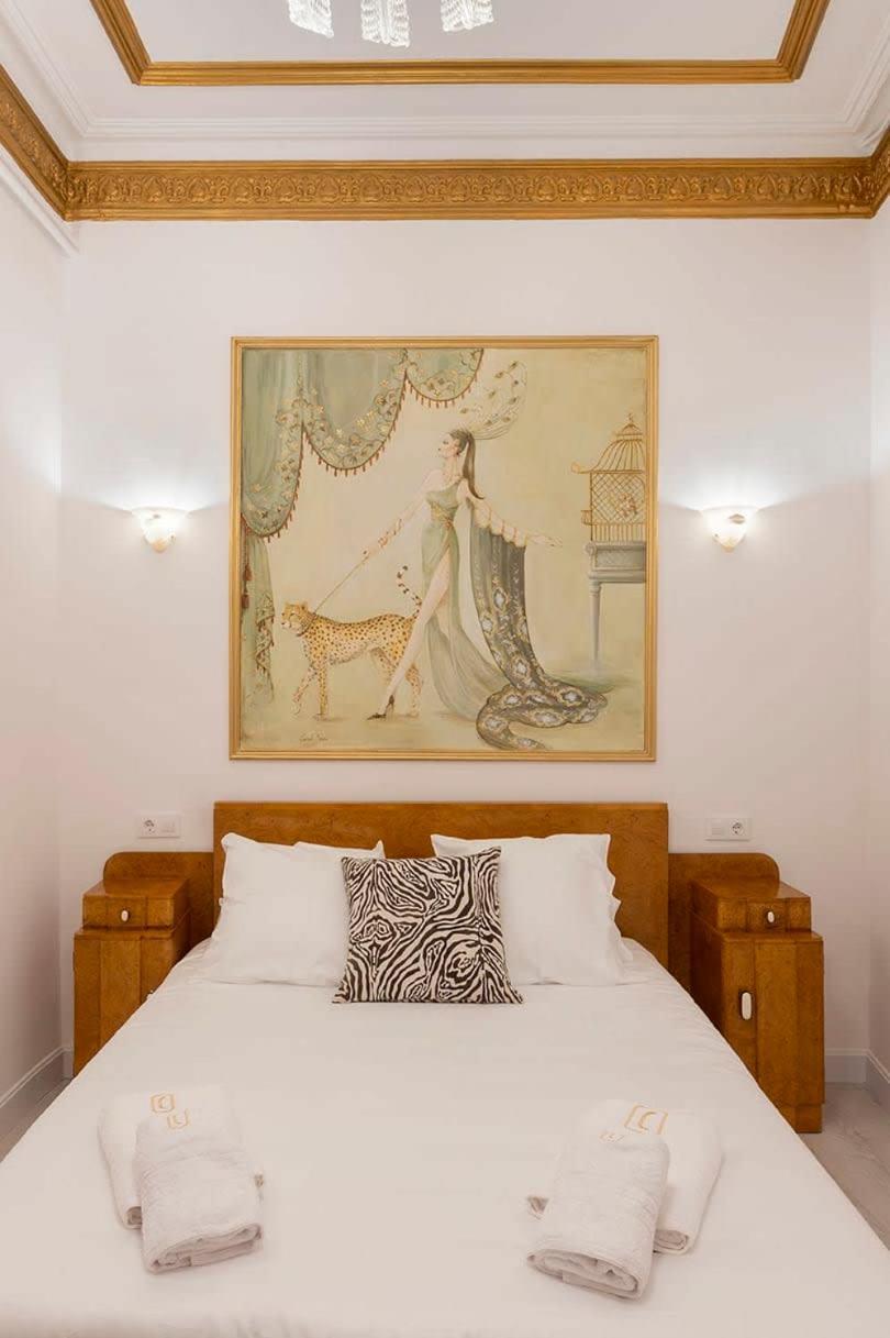 Placa Catalunya V Charming And Exquisite 5bd With Large Balcony Appartement *